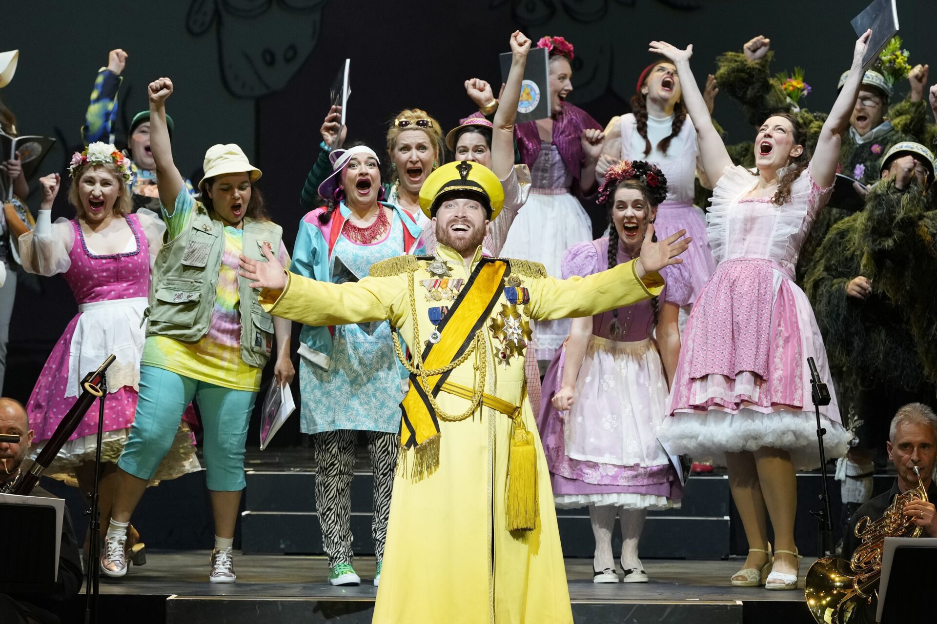 Strike Up The Band 12 10370 300dpi | MUSICAL TODAY