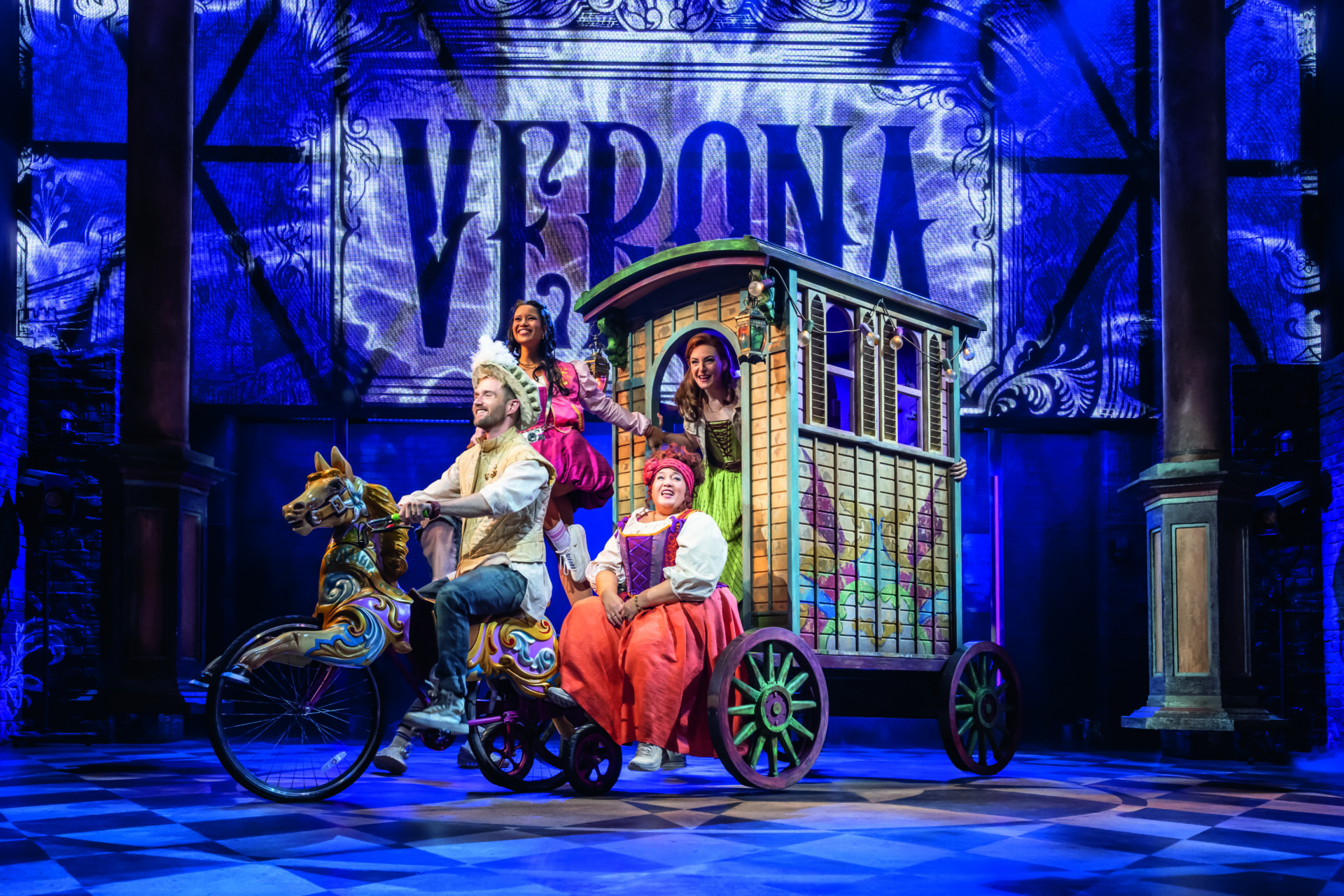 & Julia – Das Pop-Musical 12 JULIA HH ShowMeLove CJOHAN PERSSON STAGE ENTERTAINMENT | MUSICAL TODAY