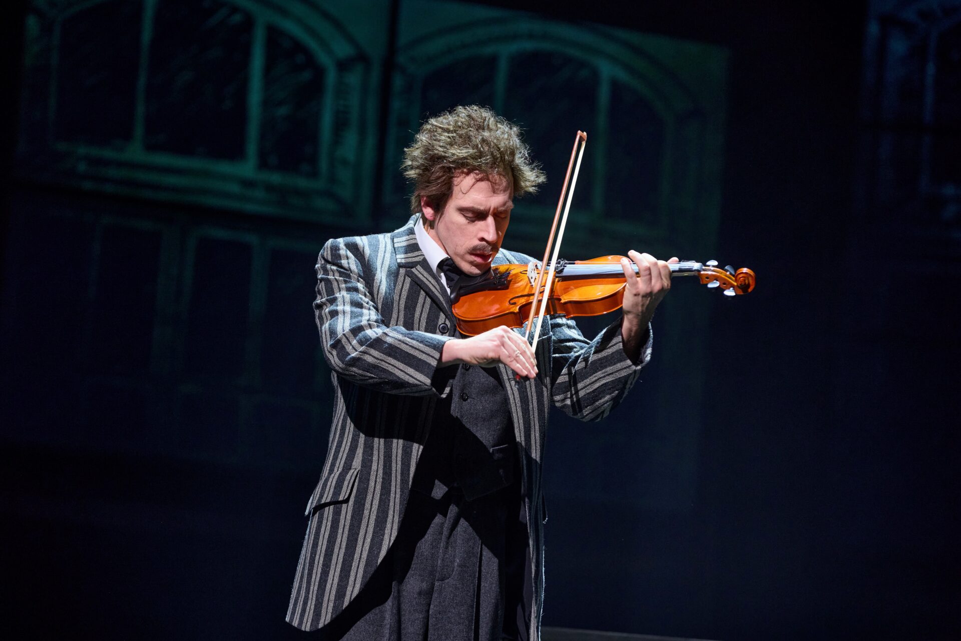 Einstein – A Matter of Time 8 3480 08 einstein 167 | MUSICAL TODAY