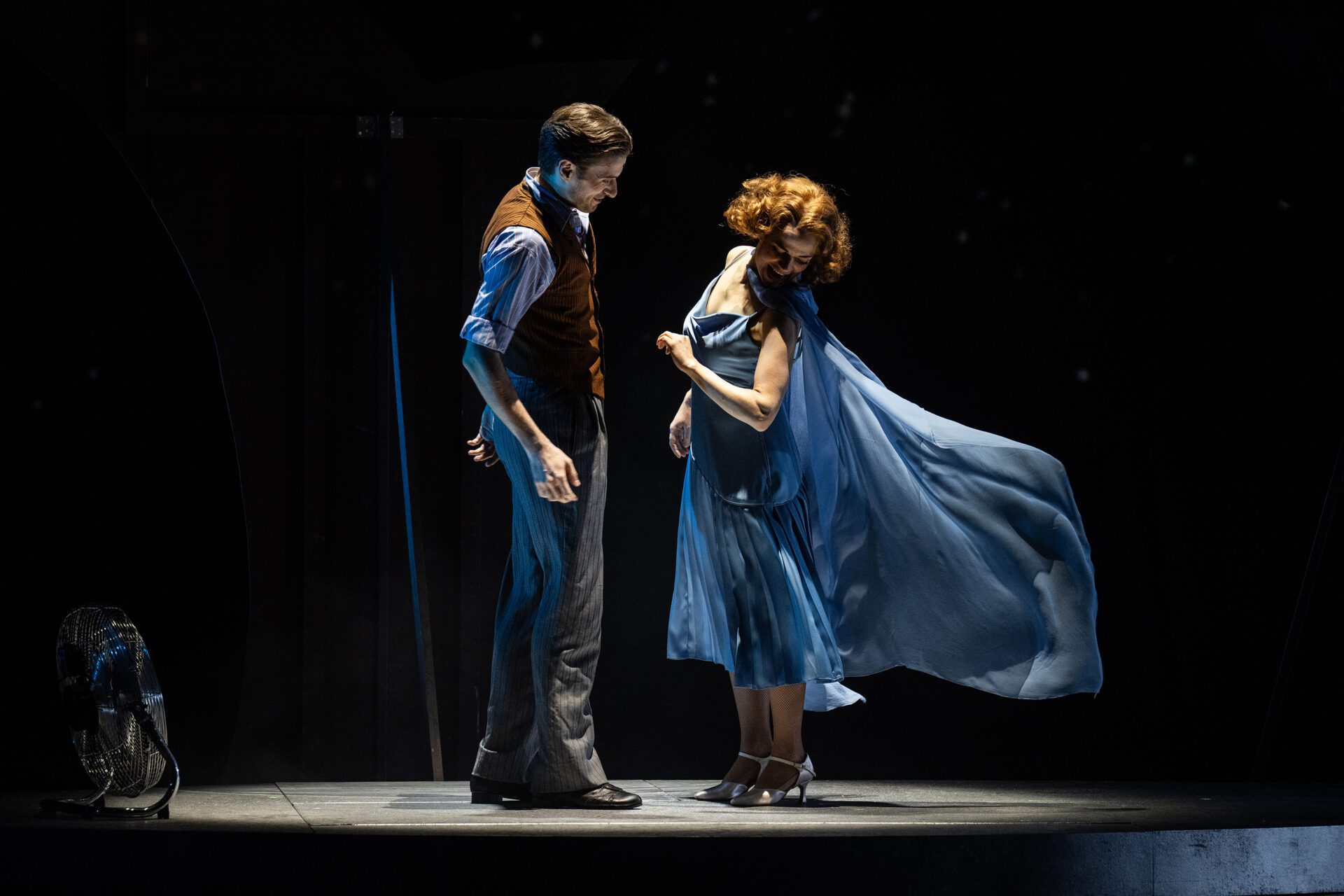 Singin' in the Rain 10 3x Singing KHP Online SR 130 b | MUSICAL TODAY