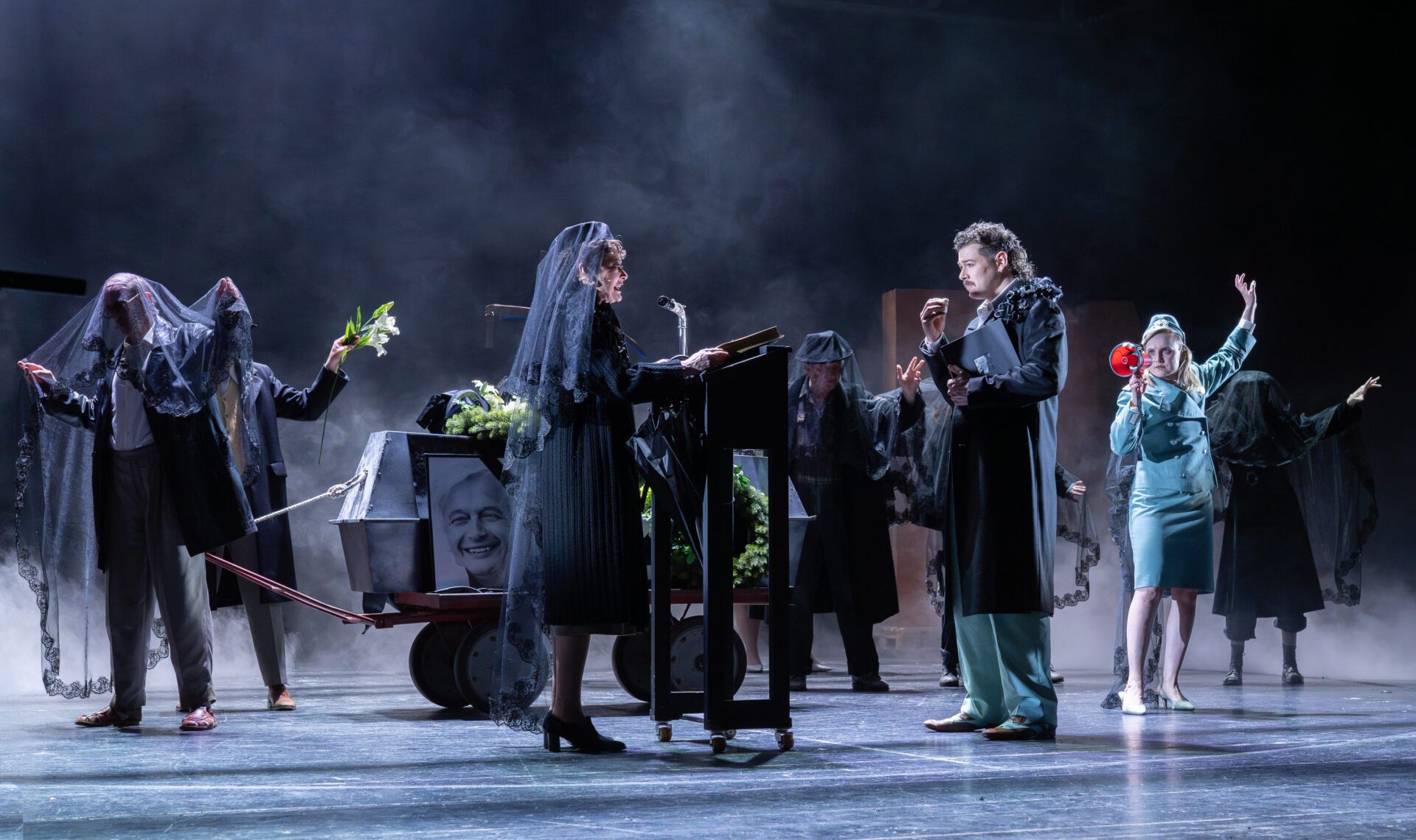 Hamlet 10 Hamlet 15 Foto c Bernd Schoenberger | MUSICAL TODAY