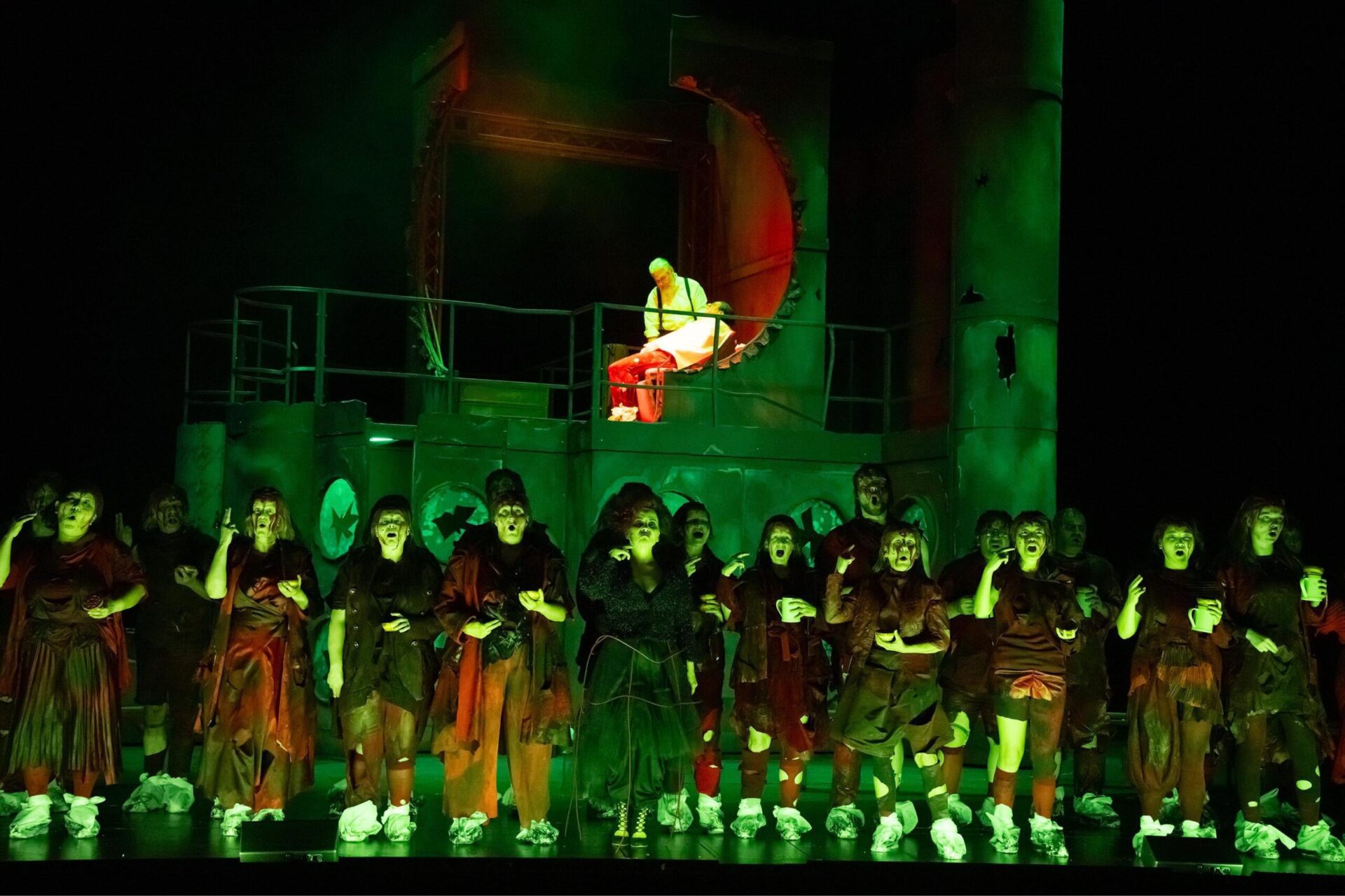 Sweeney Todd 10 201 Sweeney HP1 scaled e1750434967450 | MUSICAL TODAY