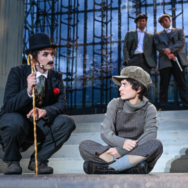 Steven Armin Novak als Chaplin im Film Das Kind c Tino Kratochvil | MUSICAL TODAY