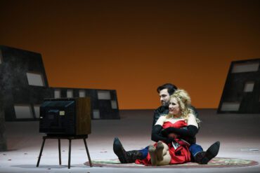 12 Stadttheater Bremerhaven THE APPLE TREE VARIATIONEN UEBER DIE VERSUCHUNG Foto Heiko Sandelmann | MUSICAL TODAY