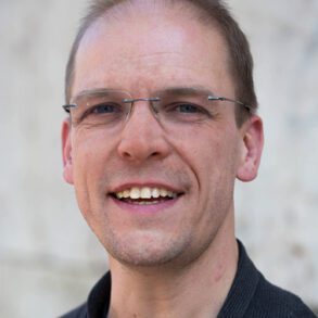 Stephan Knies