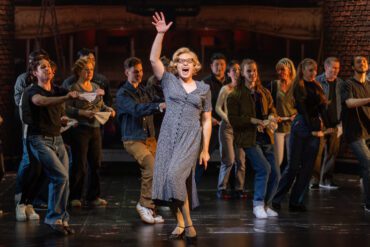 Tootsie 9 PB Tootsie SG240228204 2 StephanGlagla | MUSICAL TODAY