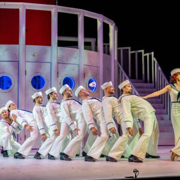 11 TM Anything Goes Samantha Turton Ensemble HPO 03131b c Nilz Boehme | MUSICAL TODAY