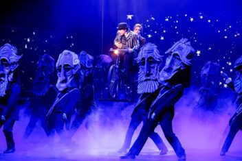 3497 04 einstein a matter of time 057 | MUSICAL TODAY