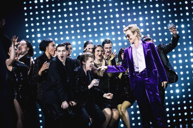 1 Merrily We Roll Along Liebig Andreas BieberEnsemble | MUSICAL TODAY