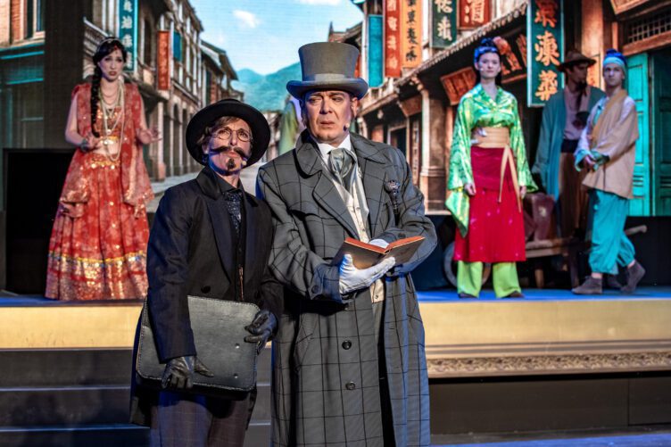 ubs Reise um die Erde in 80 Tagen AP vorn v.l.n.r. Alexandra Magdalena Heinrich Fabian Ranglack Foto Udo Krause | MUSICAL TODAY