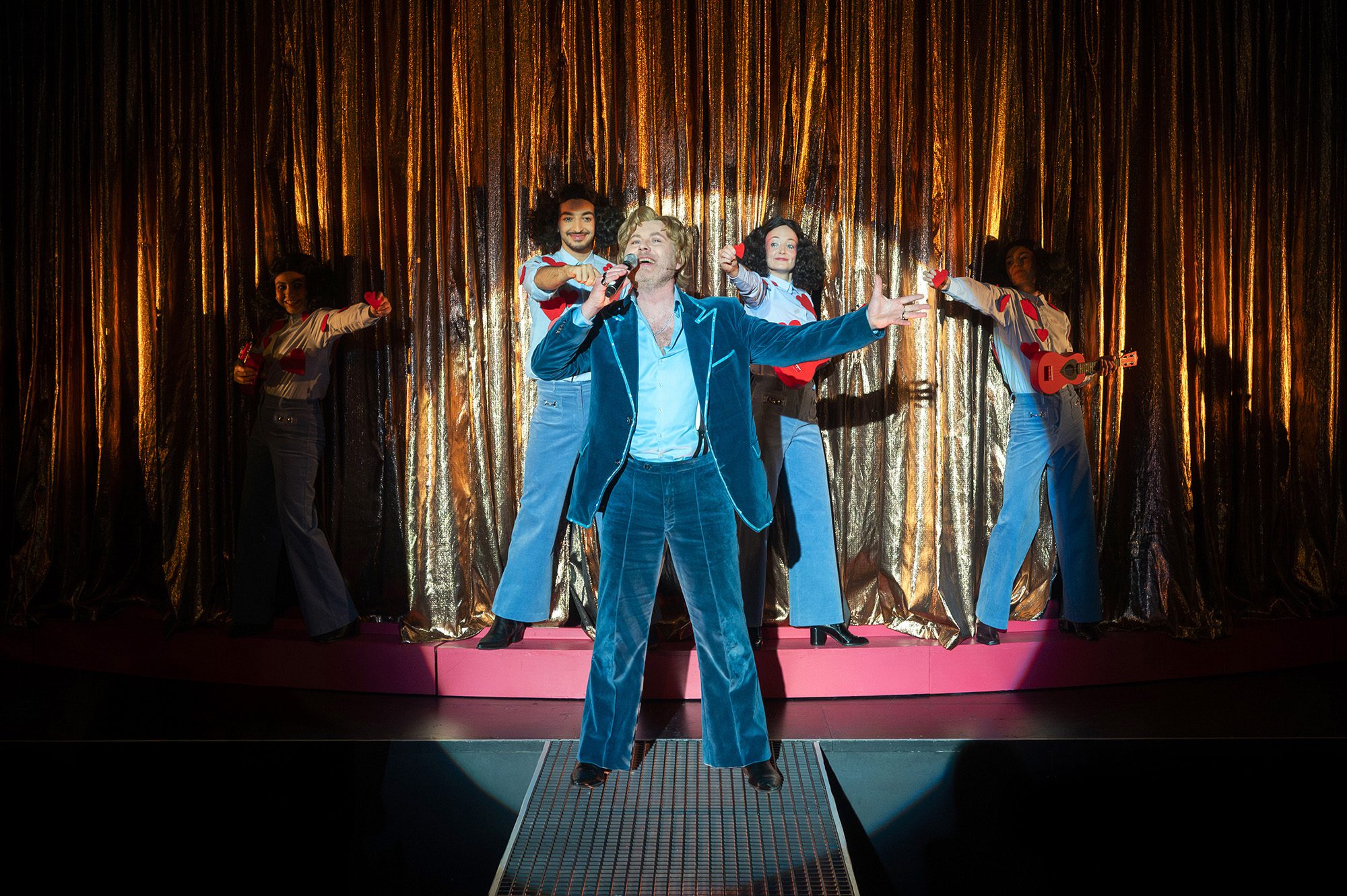 Slippery Slope – Fast ein Musical 8 Media Image2