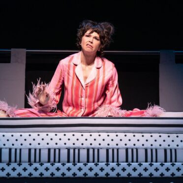 1 Sutton Foster photo Joan Marcus scaled e1725313384620 | MUSICAL TODAY