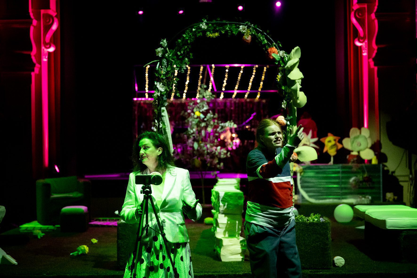 Schroffenstein: In Grund und Boden 9 Media Image3