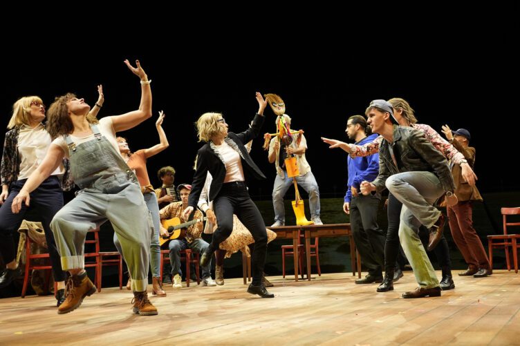 11697 300dpi | MUSICAL TODAY