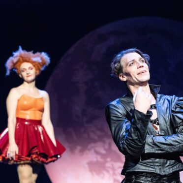 12111 kiss me kate k6746 foto sandra then | MUSICAL TODAY