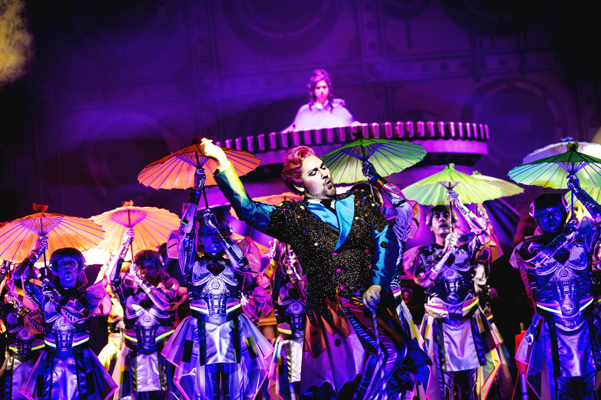 Charlie und die Schokoladenfabrik 7 Media Image1