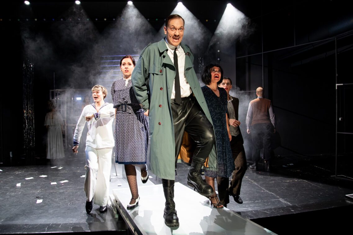 Cabaret 5 Cabaret klein 58 | MUSICAL TODAY