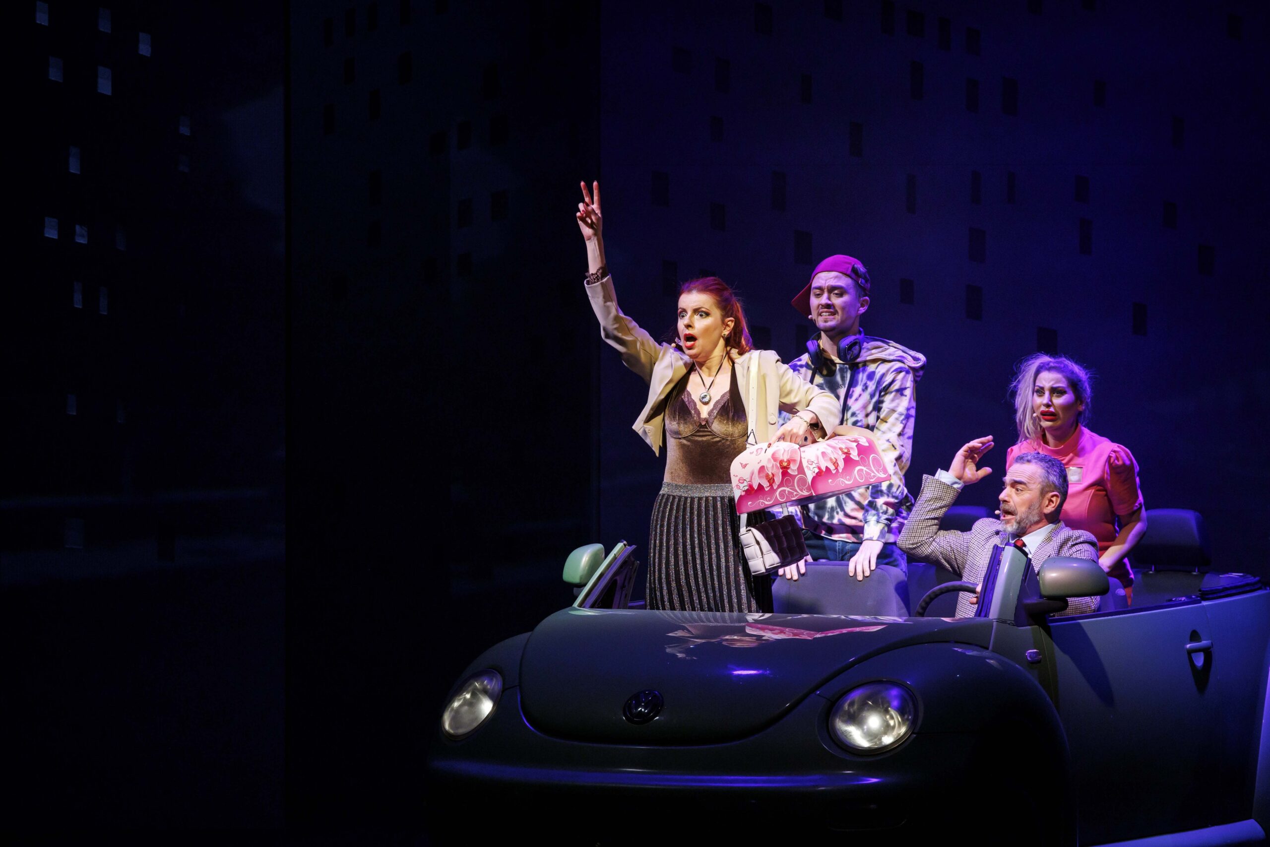 I Love You, You're Perfect, Now Change 7 Media Image1