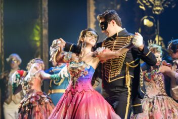 DAS PHANTOM DER OPER Lisanne Clemence VeenemanChristine Daae Roy GoldmanRaoul Vicomte de Chagny ©VBW Deen van Meer | MUSICAL TODAY