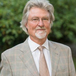 Dr. Wolfgang Jansen
