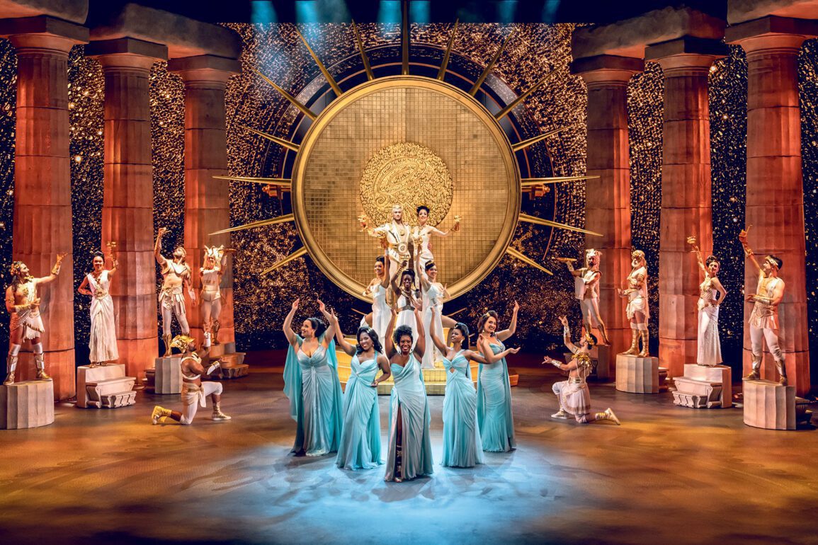 HERC HH Olymp c Johan Persson Disney Stage Entertainment TZ | MUSICAL TODAY