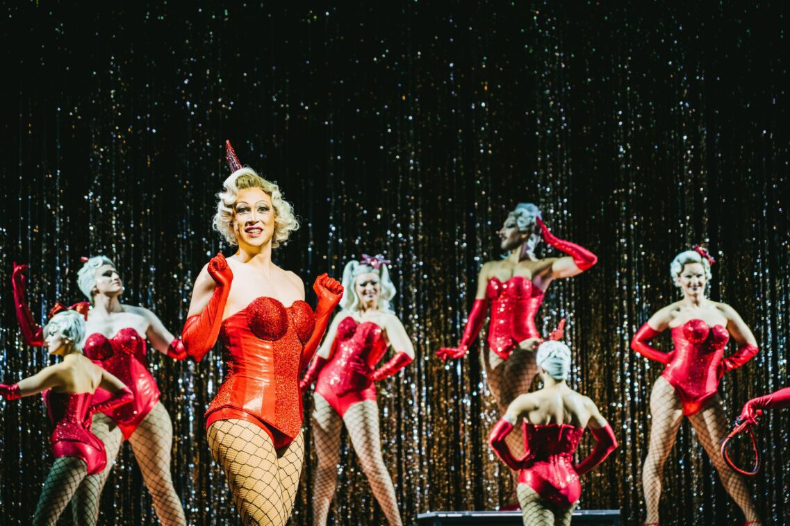 La Cage aux Folles 5 LaCage SylwesterPawliczek MACHMAMACHMA 20 | MUSICAL TODAY