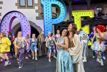 TMF0330 | MUSICAL TODAY