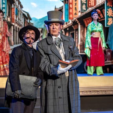 ubs Reise um die Erde in 80 Tagen AP vorn v.l.n.r. Alexandra Magdalena Heinrich Fabian Ranglack Foto Udo Krause | MUSICAL TODAY