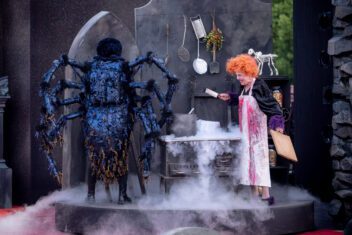 11 TM The Addams Family April Hailer Statisterie HPK 207 c Andreas Lander | MUSICAL TODAY