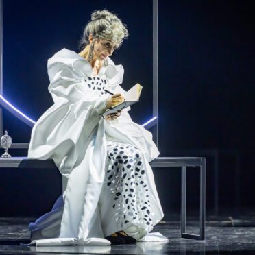 Anastasia 09 | MUSICAL TODAY