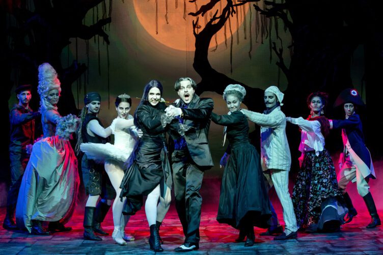 TheAddamsFamily MuKoLeipzig c Tom Schulze 1 | MUSICAL TODAY