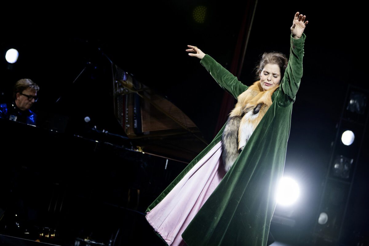 Zarah 47 – Das totale Lied