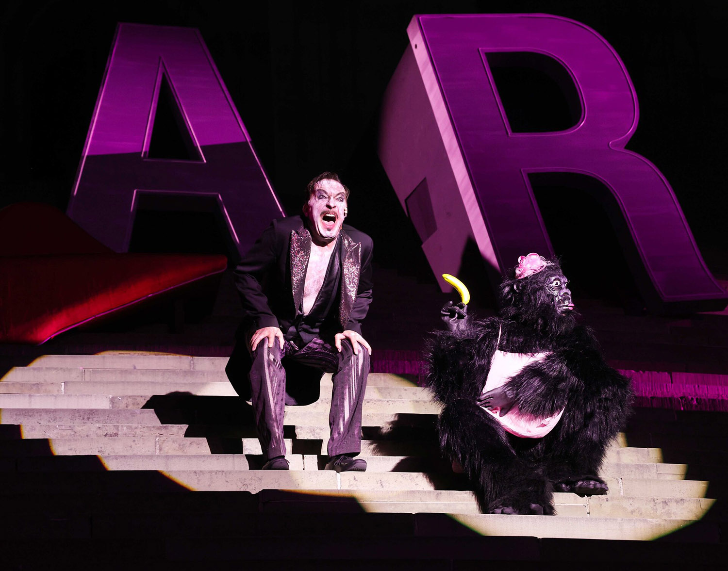 Cabaret 8 Media Image2