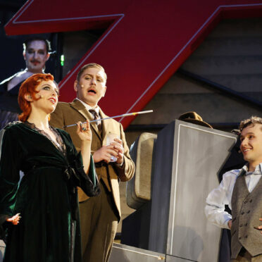 Cabaret 42 wzzzz9ysfmx0r2s | MUSICAL TODAY